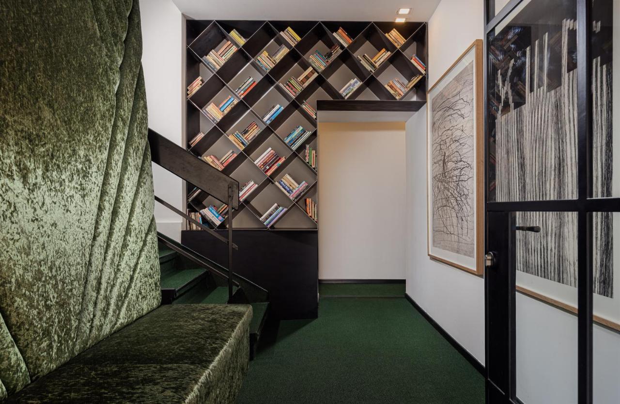 Rothschild Residence By Zvieli Tel Aviv Esterno foto